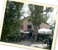 Biergarten auf dem Jahnvolk Gelände